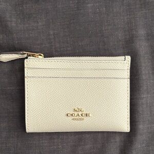 Coach Ivory Leather Card Wallet